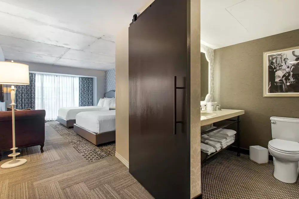 DOUBLE - Hotel Accommodations with party pass